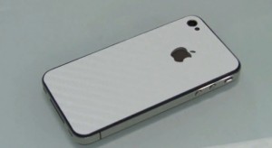 Készíts saját gyártású fehér színű iPhone 4-et!