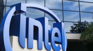 Mobil eszközökre fejlesztett processzorokkal erősít az Intel