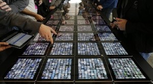 Nagyobb kijelzős iPhone-t és iPad-et tesztel az Apple