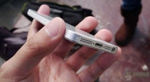 iPhone 5S vs. 5C – itt az első törésteszt