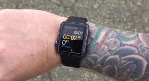 Nem működik az Apple Watch érzékelője tetovált karokon