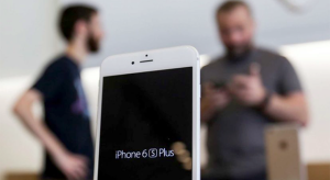 A beszállítók szerint csaknem 10 százalékos visszaesés várhat az iPhone-ra
