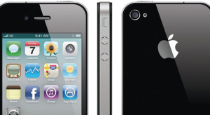 Egyetlen egy iPhone 4 miatt büntethetik az Apple-t