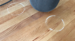 Zavaró fehér köröket hagy maga után fafelületeken a HomePod