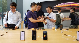 Ki nem találnád, de Kínában pont a legszegényebbek vásárolnak iPhone-t